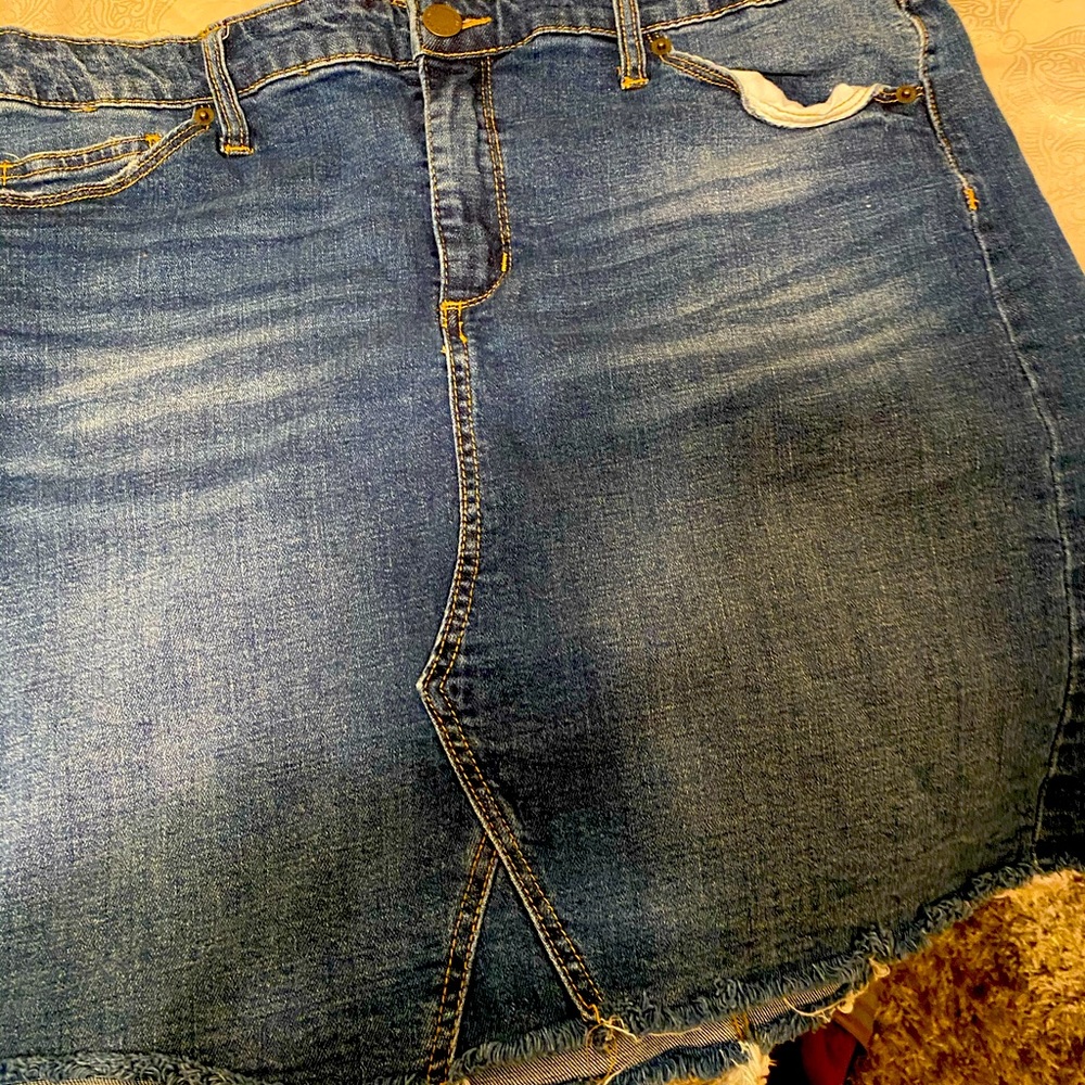 Denim skirt